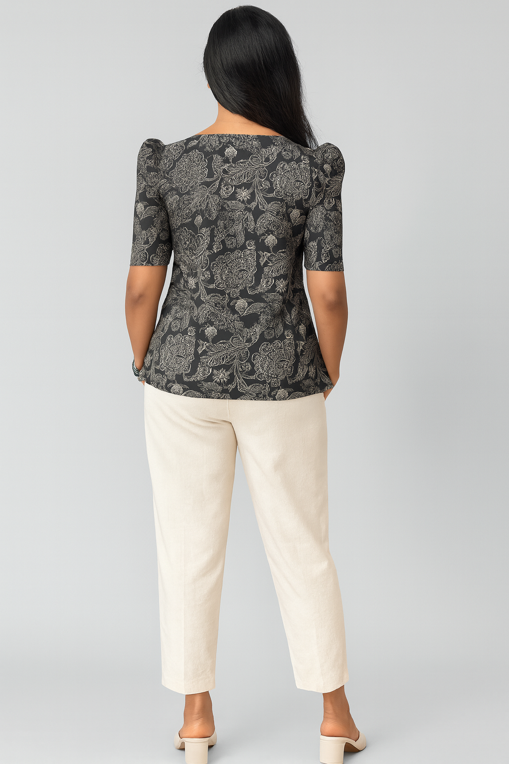 Black Floral V-neck Puff Tunic